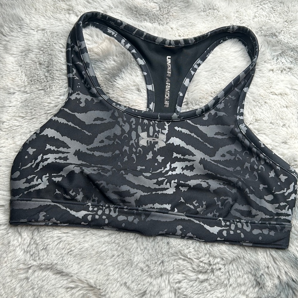 Under armor sports bra